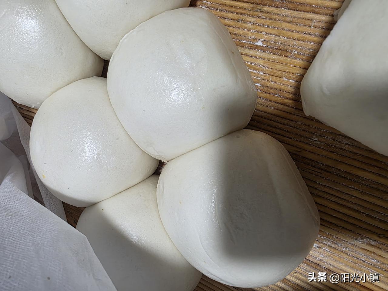 我们这里的物价水平，大家看看高还是低……

昨天隔壁村逢集，跟三嫂去赶集，顺路去