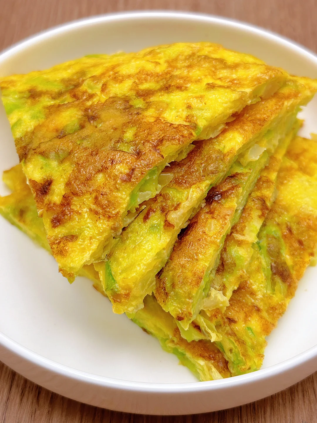 包菜蛋饼也太好吃了吧！吃撑才200大卡