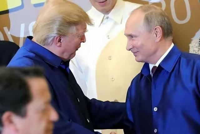 中国已经做出最坏打算，俄罗斯一旦在俄乌冲突中顶不住吃大亏，必须马上启动三件关键的