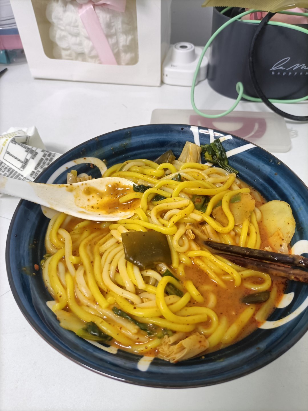 香哭了 