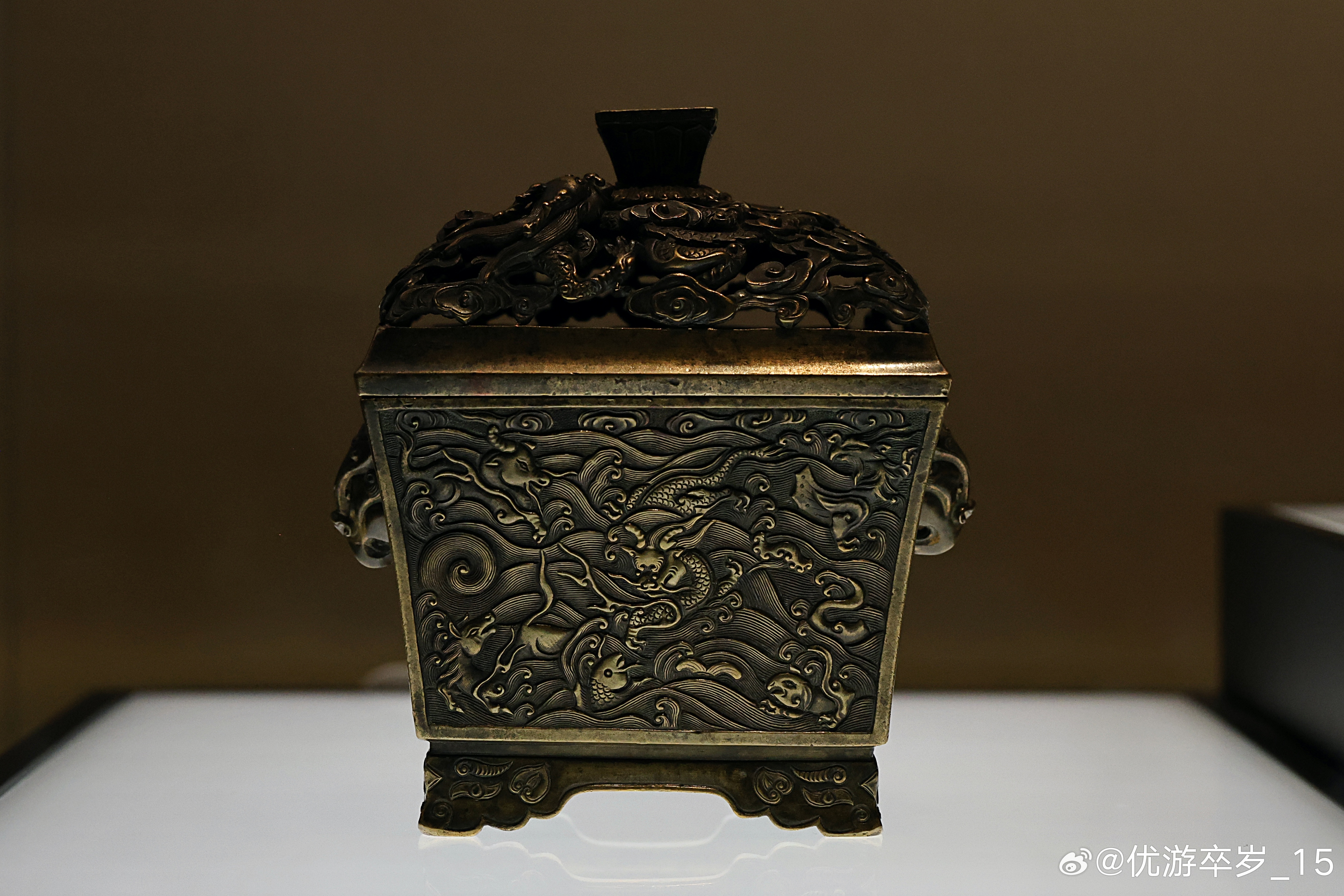 我的2026 【融古烁新-宋元明清铜器的复古与创新】 铁鋄银方炉·明·大都会艺术