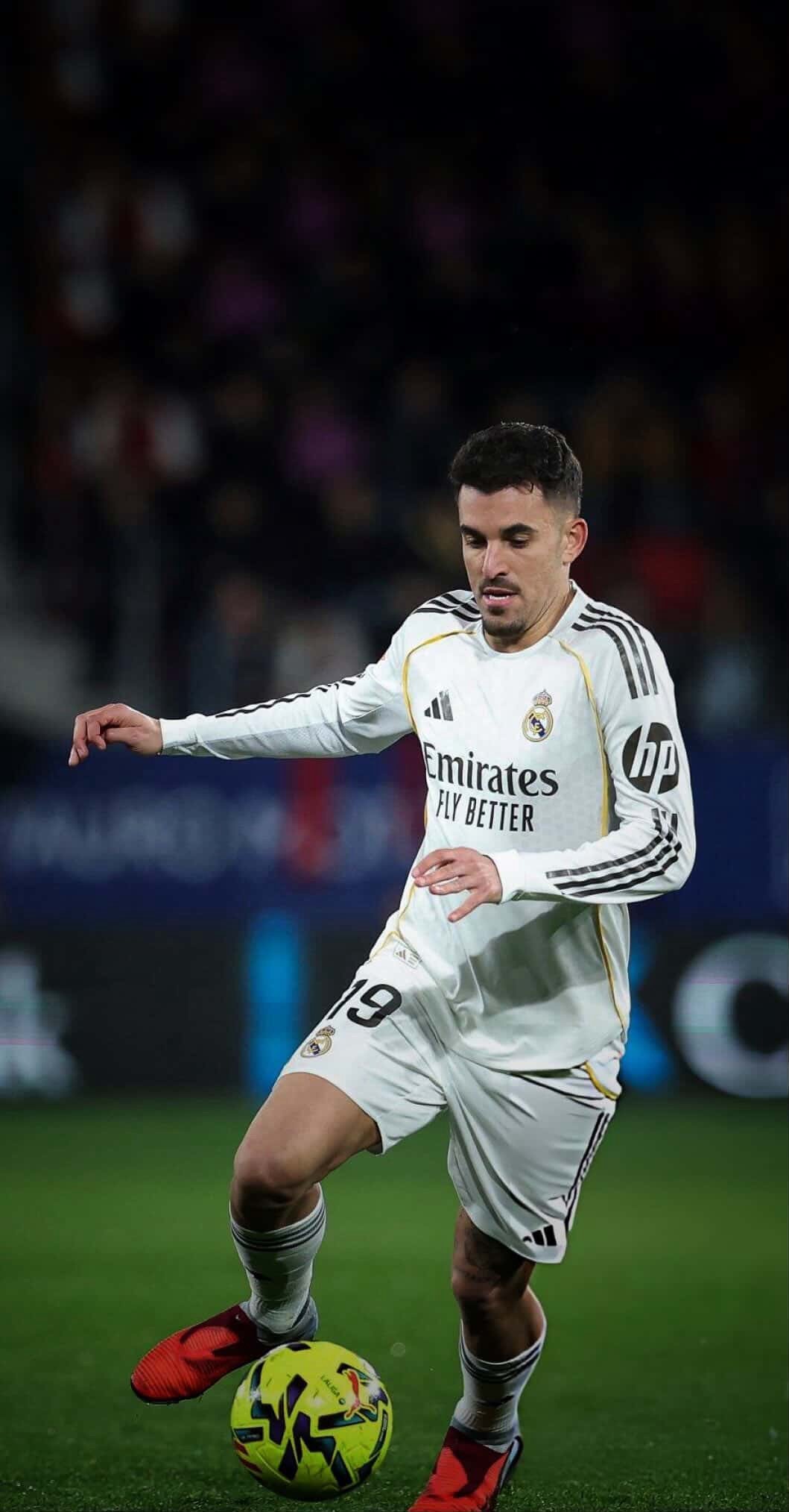 塞瓦略斯预计将于四月中旬回归，他可能会缺席9场比赛中的7场。 