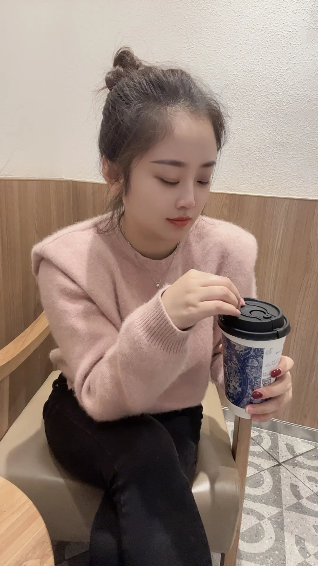 要明媚  要热烈  鲜活向上的生命力比好看的皮囊更有杀伤力