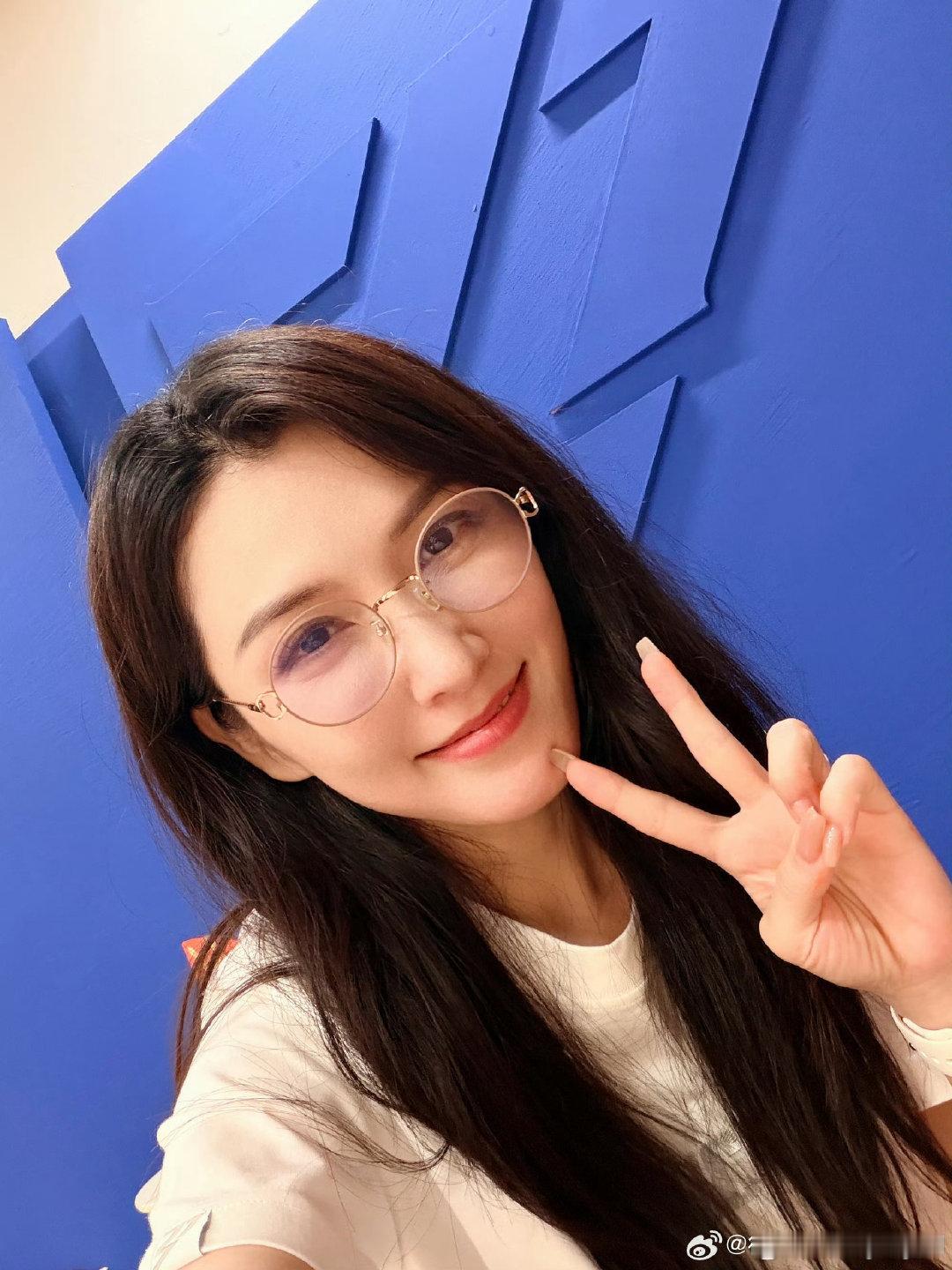 徐洁儿看到自己一公倒数第一的反应乘风2026一公倒数第一又怎样，洁儿姐姐反应可爱