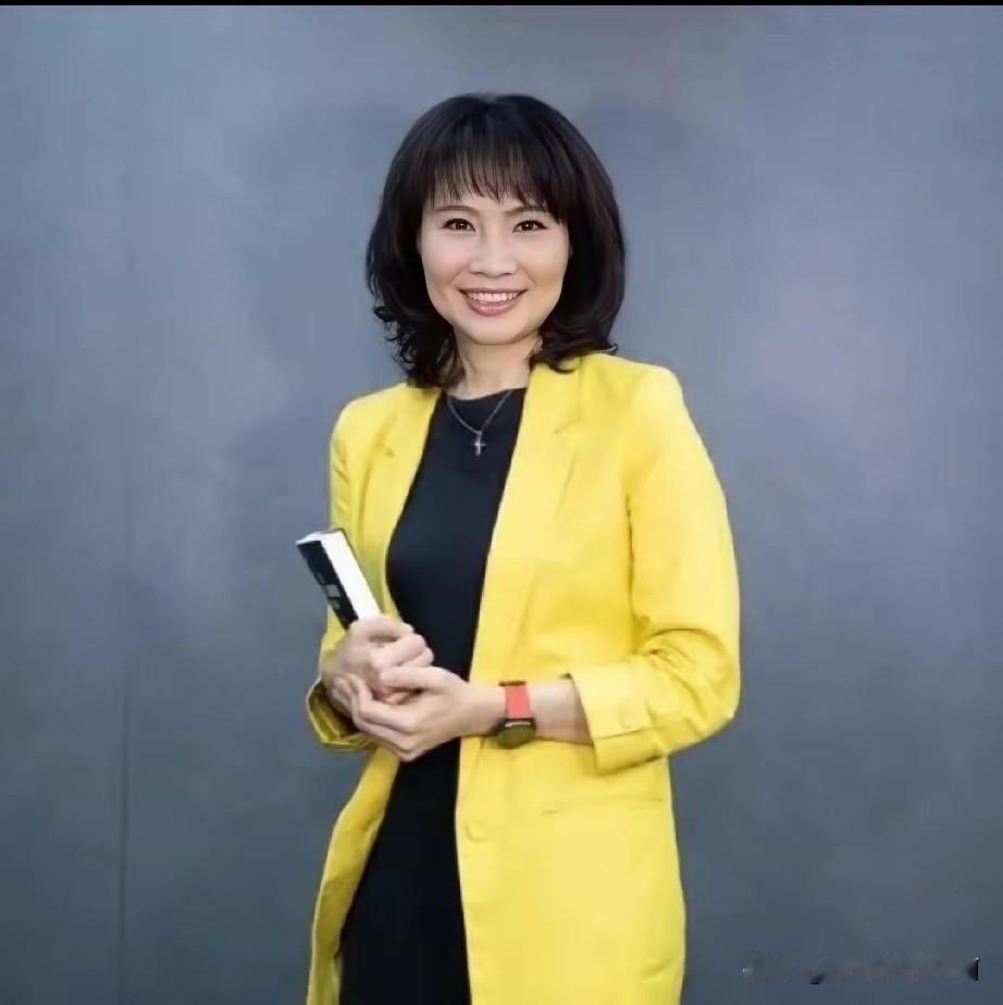 “台独”、“独台”美梦彻底破碎，两岸早已不可逆迈入实质统一进程。
 
陈凤馨深度