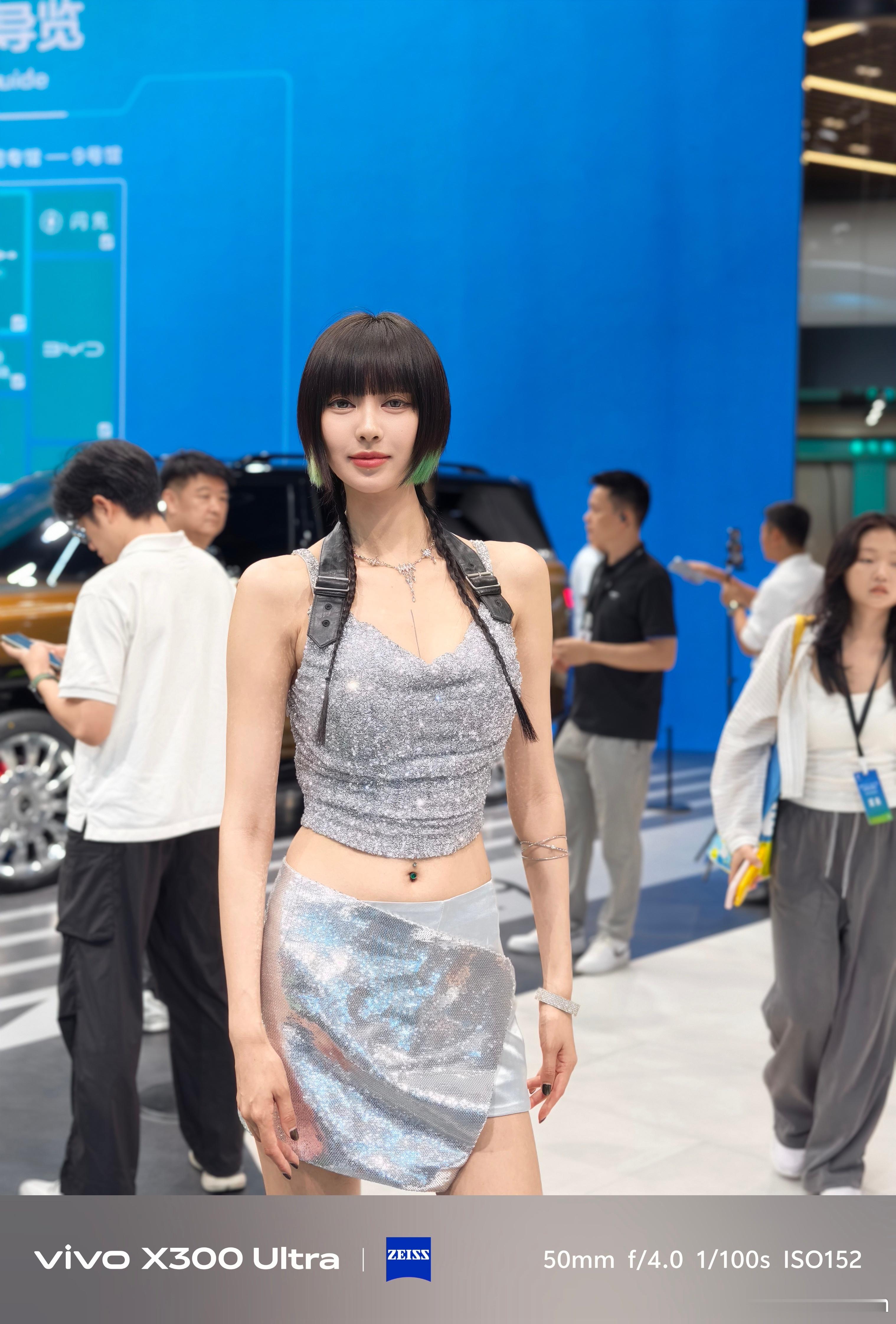 方程豹审美不错蒲曲都请到了成都车展 成都·中国西部国际博览城国际展览展示中心