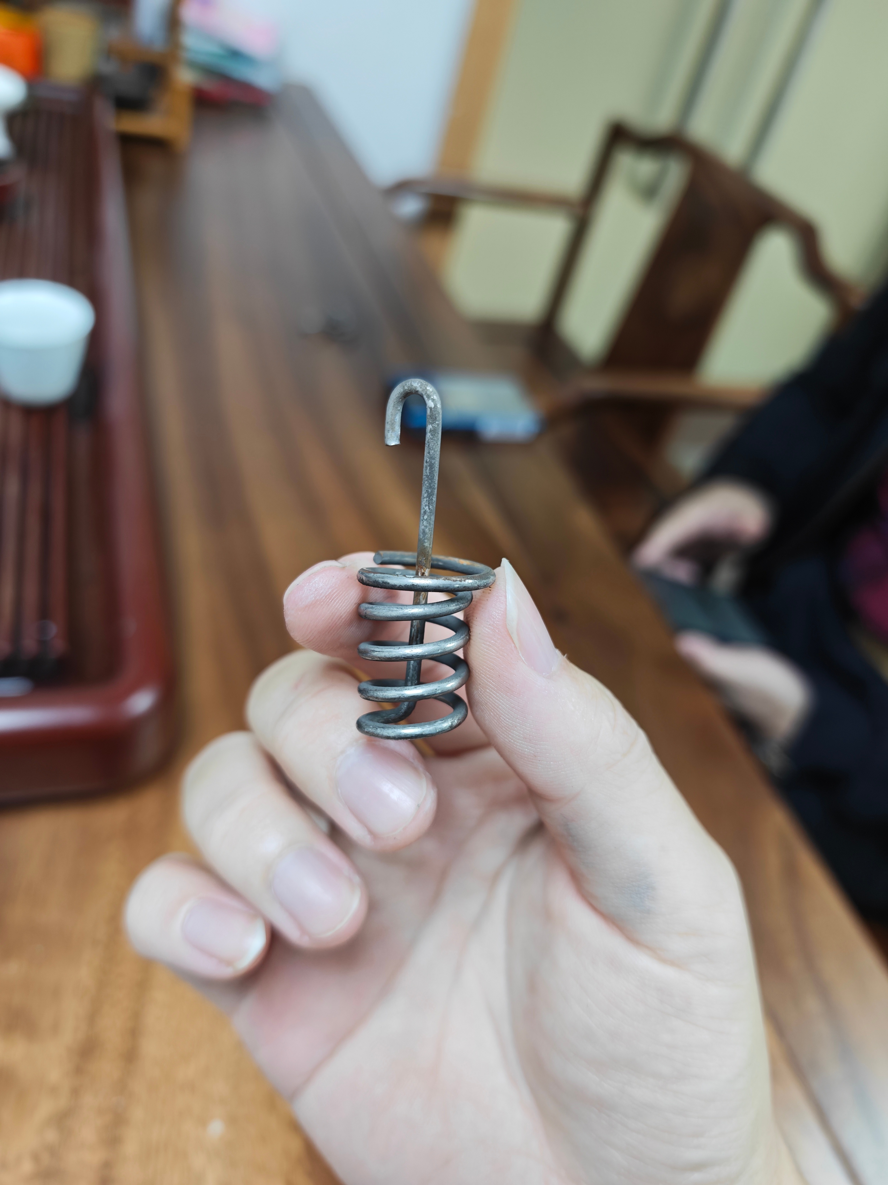 800块的弹簧，但是我估计99%的人不认识是哪的。当然我之前也不认识 