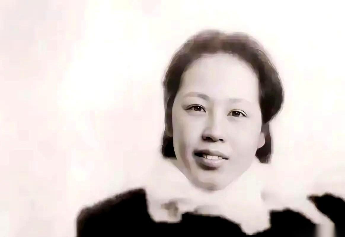 “我不去，你也不要回来。”
这十个字，要是搁在今天的微博热搜上，绝对是原配手撕前