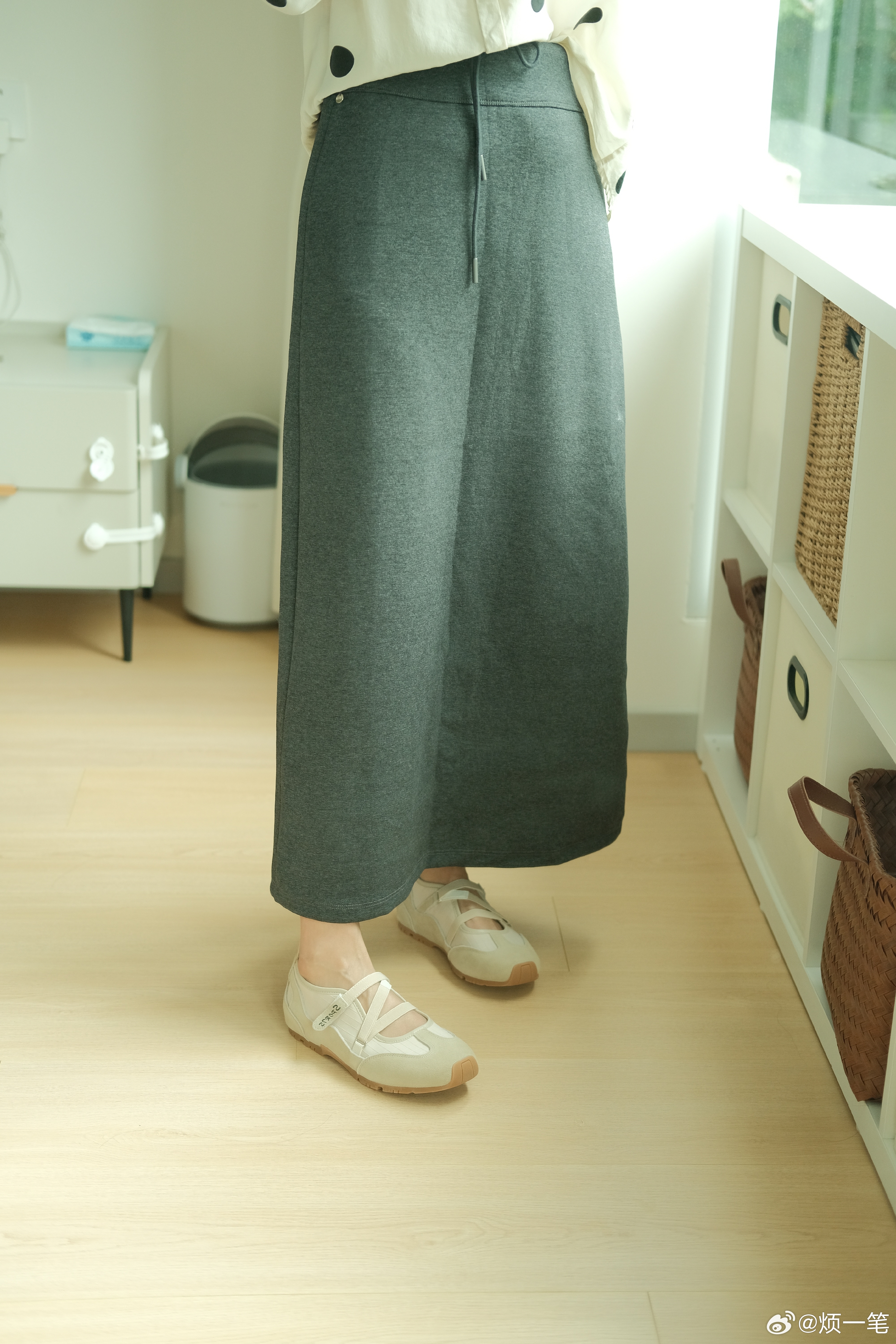 ootd 又是审美被驯服的一天，就，一开始：这什么鞋这么丑！多看了几次以后居然觉