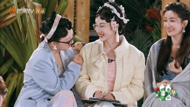 谁看得出李嘉琦张小婉是i人啊有些人也是外表看着外向，其实更喜欢一个人，你们两个竟