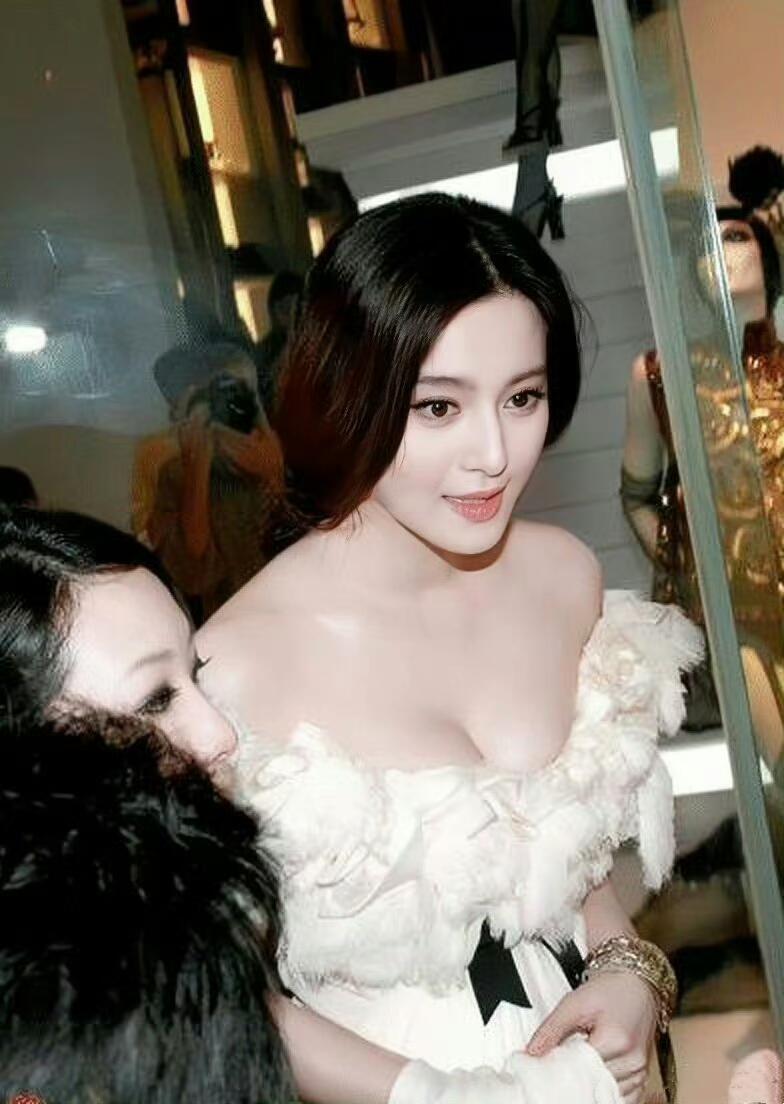 超有辨识度的美。