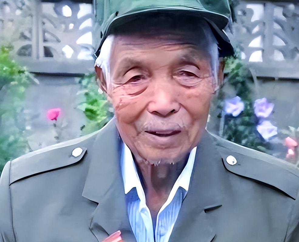 1979年，战士黄干宗被两名越南女兵活捉，他本已经做好了慷慨赴死的准备，没想到两