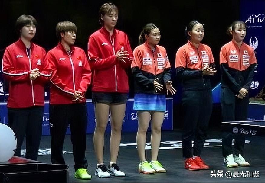 国乒女团迎战日乒女团争乒乓球亚锦赛女团冠军

国乒女队的出场队员为：陈熠一单、王