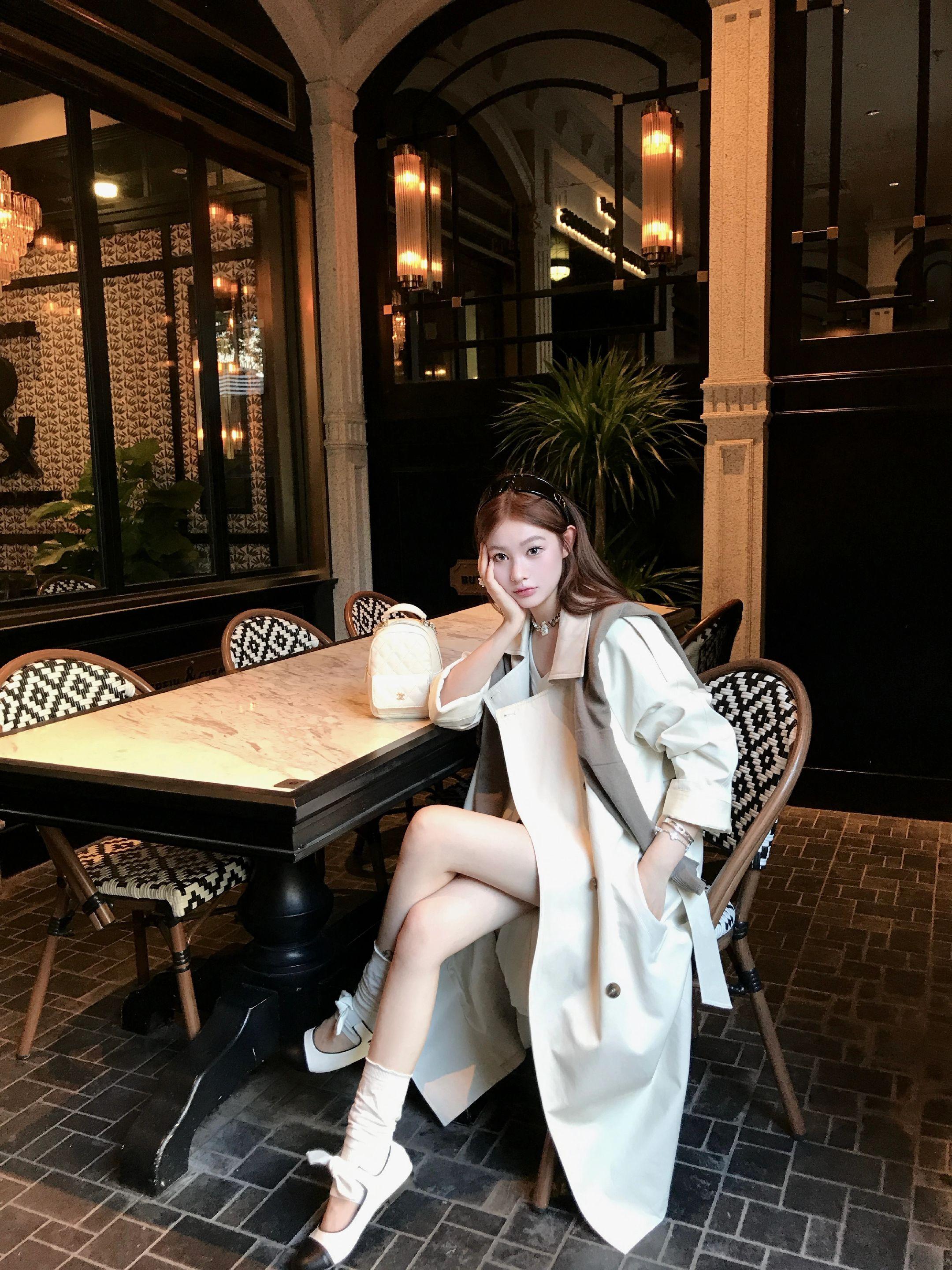 玫瑰有刺才是玫瑰。