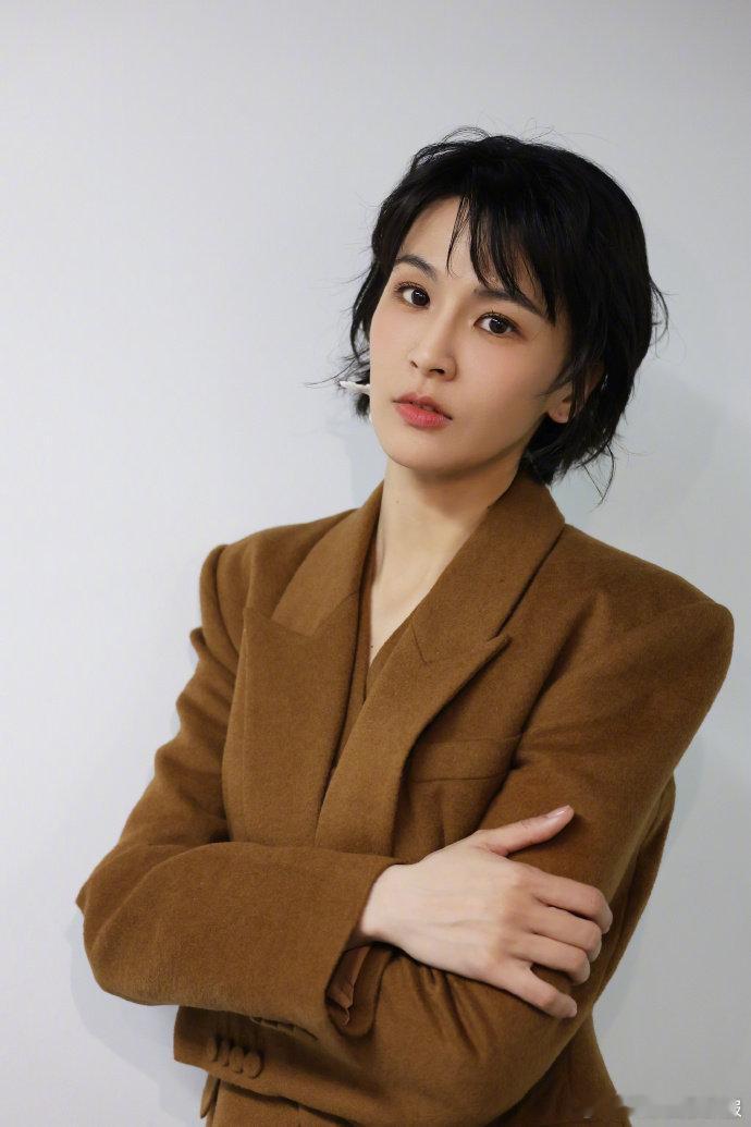 曾沛慈回应人气断层第一 我们沛慈真的太稳了！不骄不躁继续冲！乘风2026