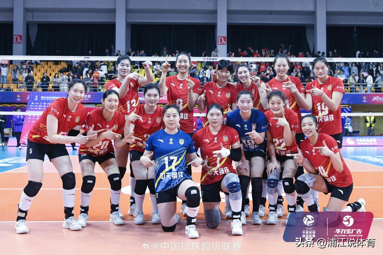 江苏女排是锻炼新生代球员最坚决的队伍。二传张籽萱出任主力，主打整个赛季，最终帮助