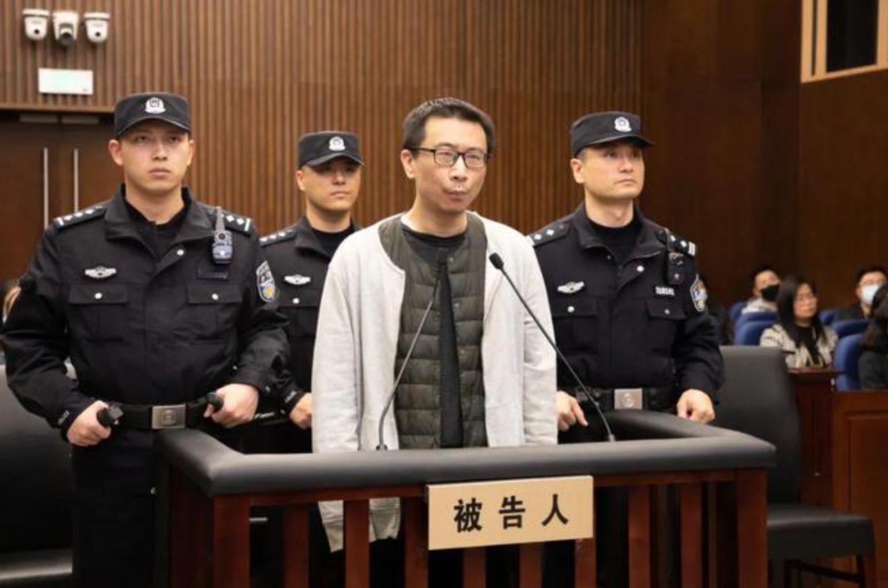 #记录我的2024# #游族网络董事长林奇遭投毒后去世#商业纷争成惨剧

你还记