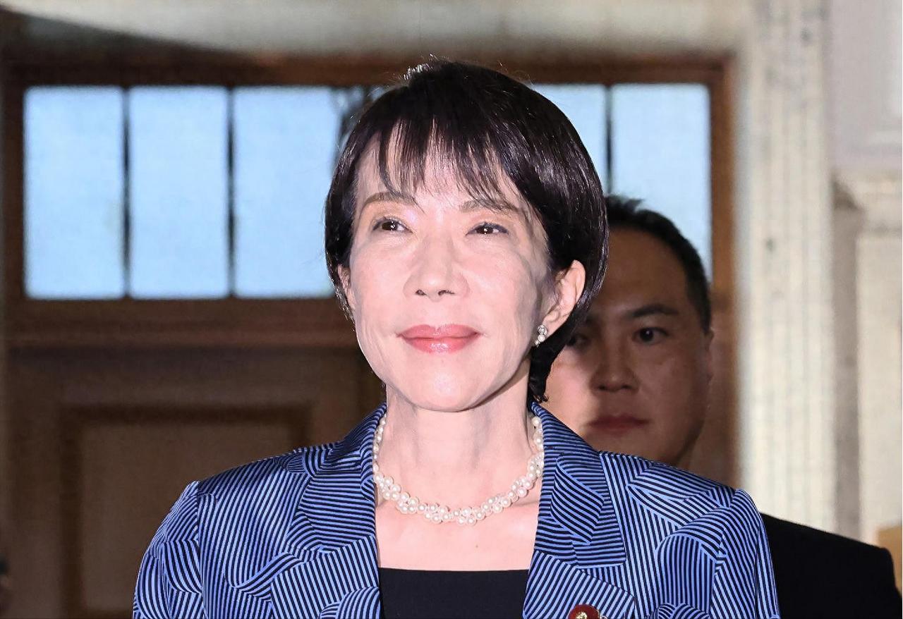 如果日本突然宣布拥有核武器，周边国家该如何应对？

日本要是突然宣布拥有核武器，