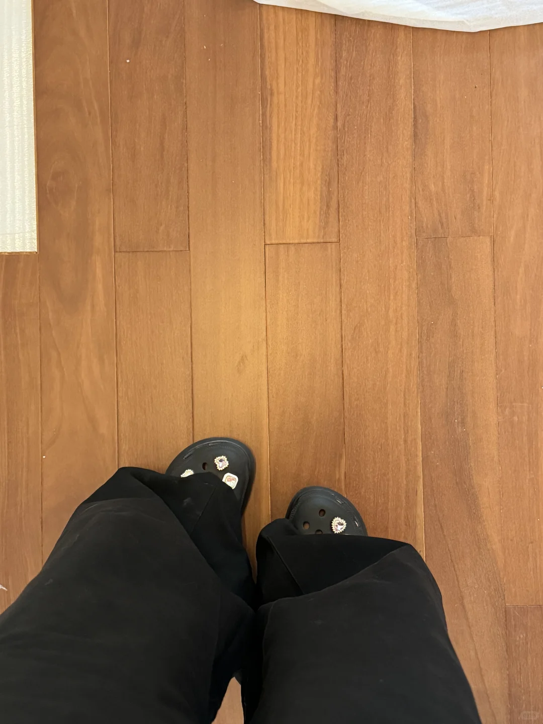 紧张激动迎来中古木地板安装