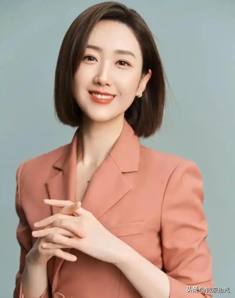 《央视主持人大赛》我印象最深的是王嘉宁，她出口成章，知识储备量真的挺让人羡慕的。