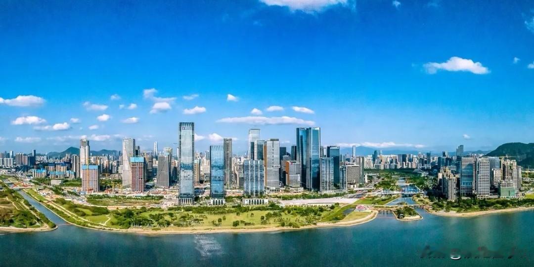 一季度40个国家75批团组扎堆深圳，美国团组数量领跑，全奔着科技合作来的。4月最
