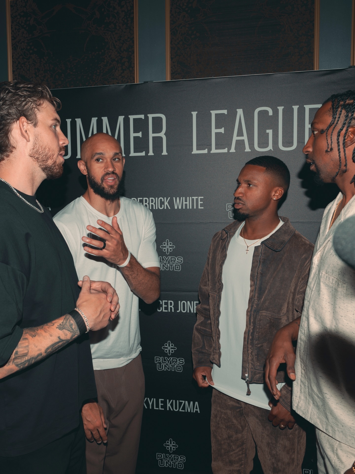 Dawg Talk 