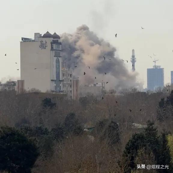 美国放话要往死里打，伊朗说绝不停火！

2026年3月10日 18:49

两分