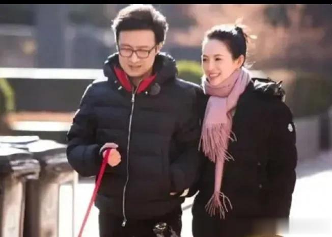 汪峰章子怡承认离婚！8年感情回顾，网友：汪峰离婚证都四本了！
汪峰和章子怡宣布离