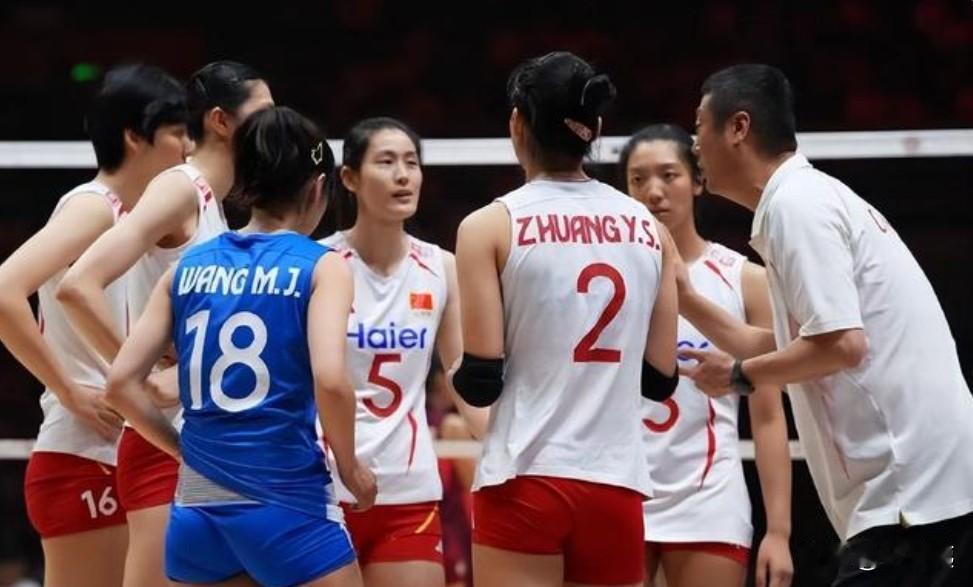 2026年女排亚锦赛在天津落下，中国女排2:3负泰国队，获亚锦赛亚军，无缘28年