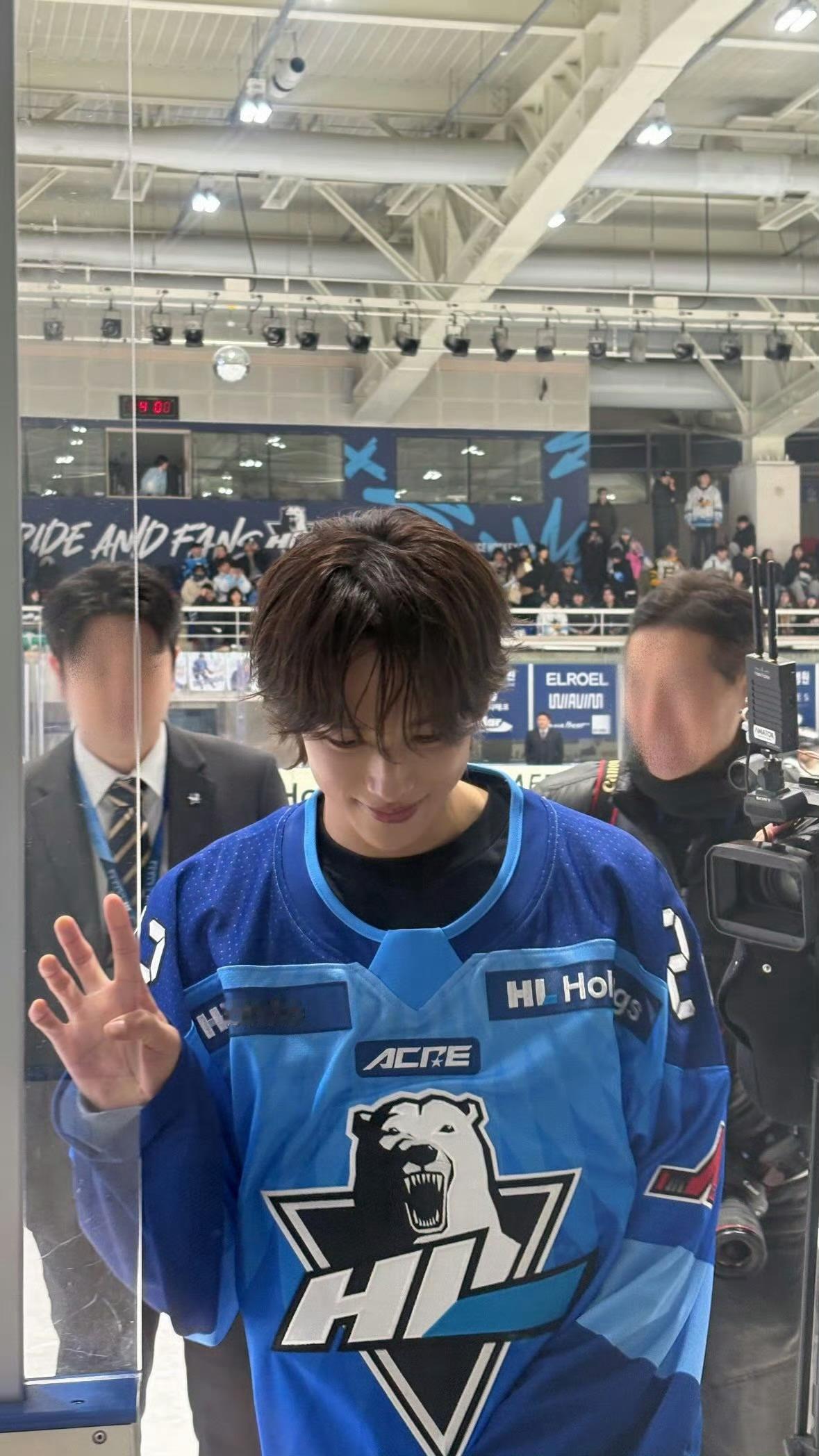 嗑颜bot 任时完今日状态 