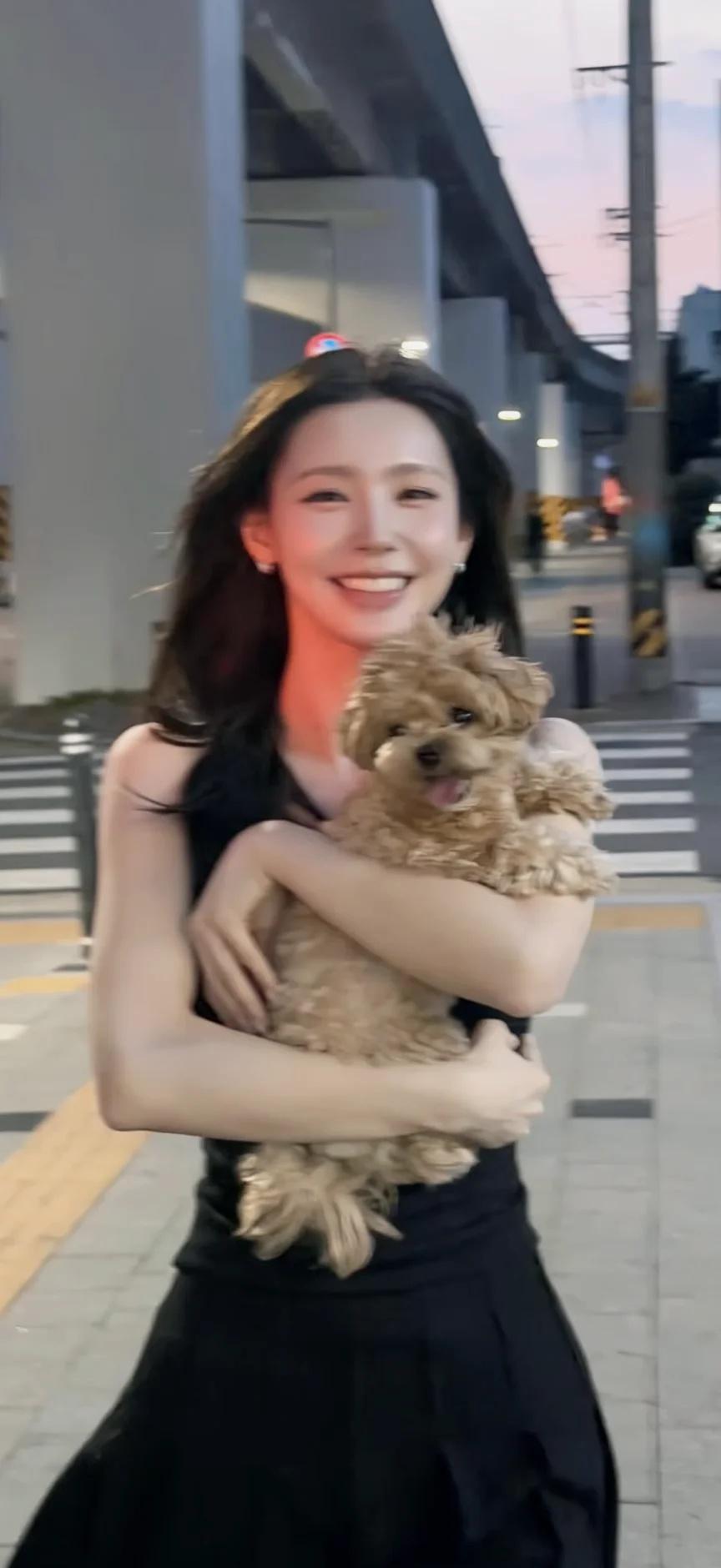 Kpop从不缺壁纸 美延篇
壁纸 Kpop 爱豆 赵美延 idle头像