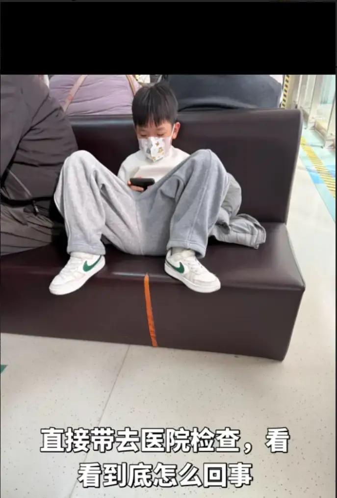 江苏，一名小学生连续几天一写作业就喊头痛，睡一觉又能恢复正常，家长一开始以为孩子