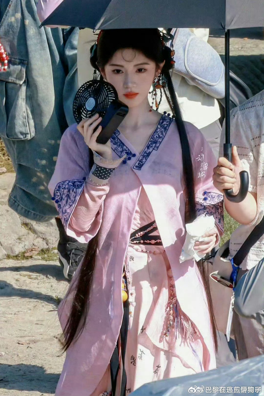 鞠婧祎来战开机三套造型鞠婧祎阿黛三套造型鞠婧祎阿黛三套造型来咯 ​​​