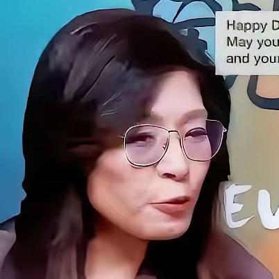 郑丽文这番话，实在丢尽中国人底气

郑丽文在唐湘龙节目谈及和平统一，直言“不切实