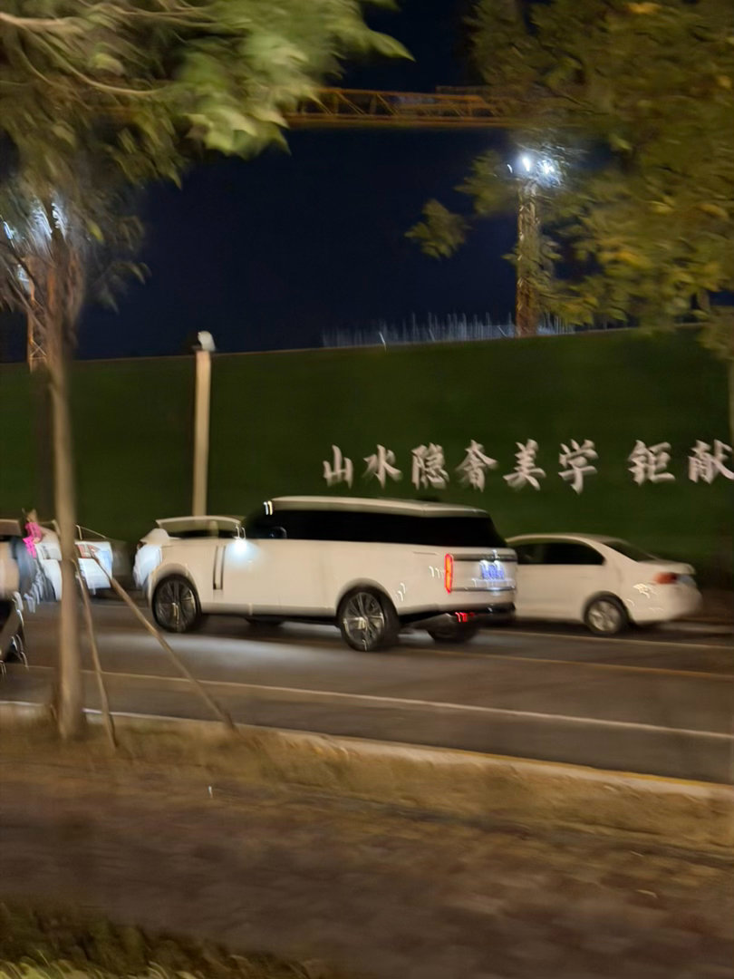 国产车效仿，借鉴，致敬一些国际成熟车型，我觉得完全能理解不过咱别做的，跟人一模一