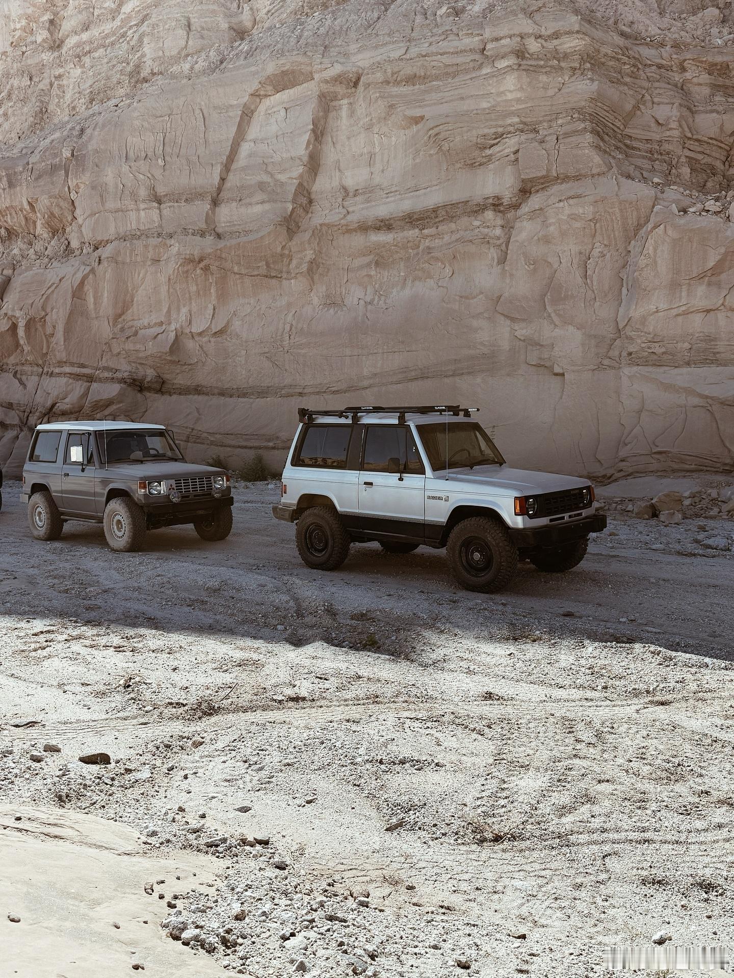 帕杰罗  感受一下拉力赛灰尘的味道 