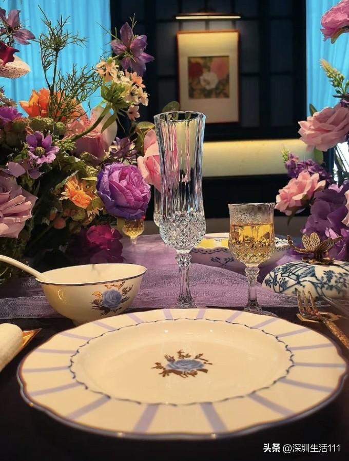 朋友给我介绍了个对象，聊了好几天，感觉还行，昨天约出去吃饭，吃的是海鲜自助餐。