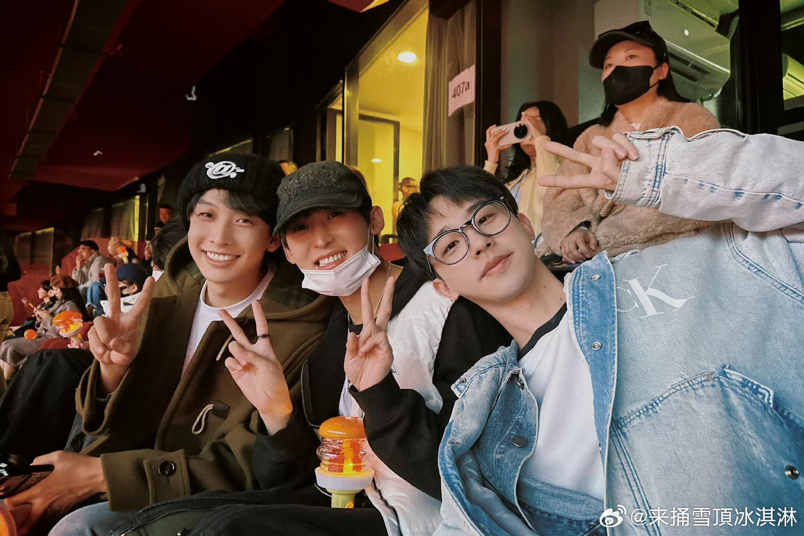 院人三胞胎又见面了我家那小子 谁的快乐回来了！唐九洲重返节目，当年的小萌新如今技