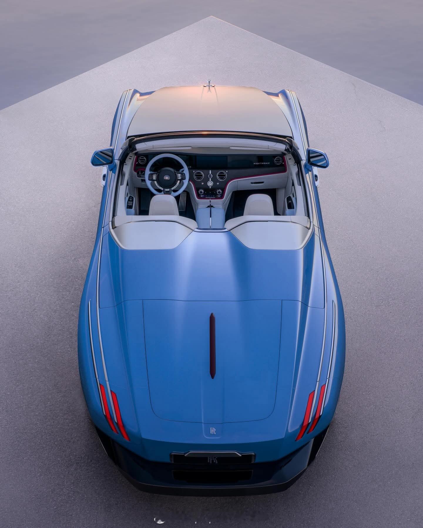 劳斯莱斯正式发布了旗下第二款纯电车型，这款名为夜莺计划的新车，是一款限量双座纯电