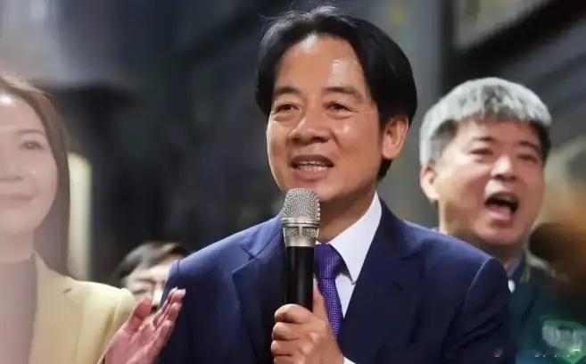 主动喊话求和平！赖清德紧急改口背后：美国态度转变，台湾处境彻底被动5月16日，在