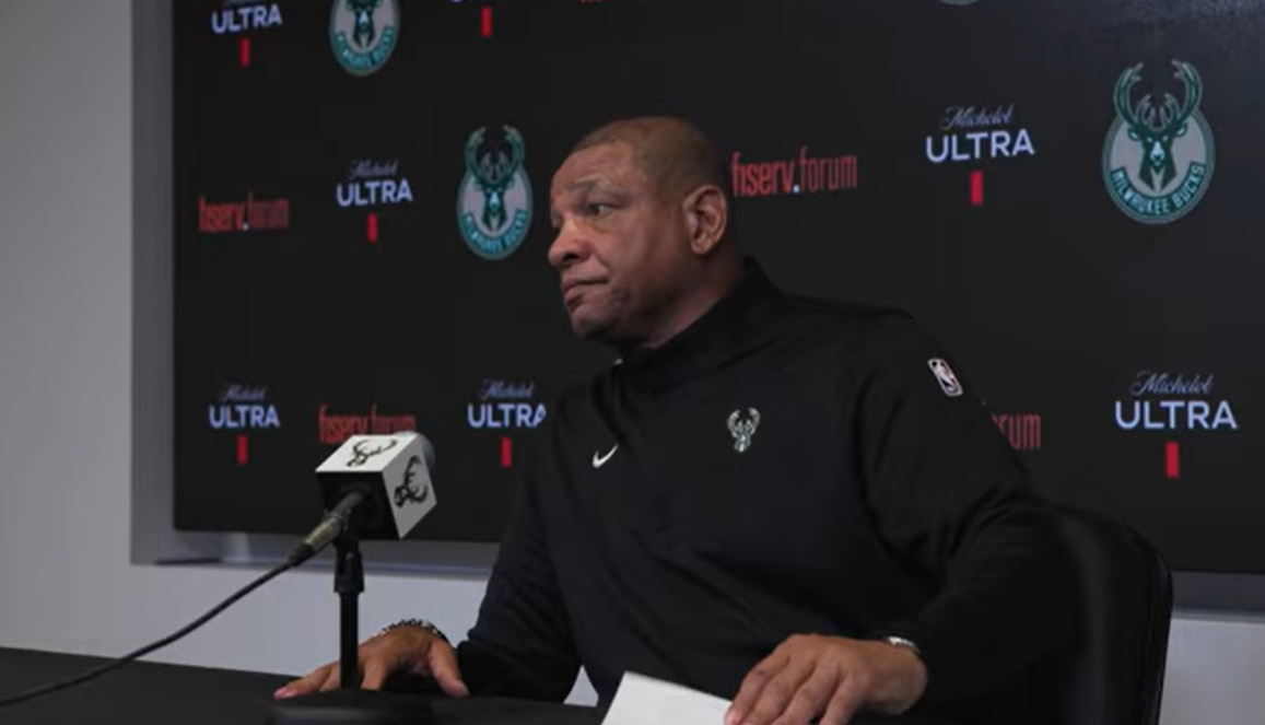 里弗斯：“我非常喜欢哈登现在的打球方式。他在费城的前半段，我们是NBA最好的球队