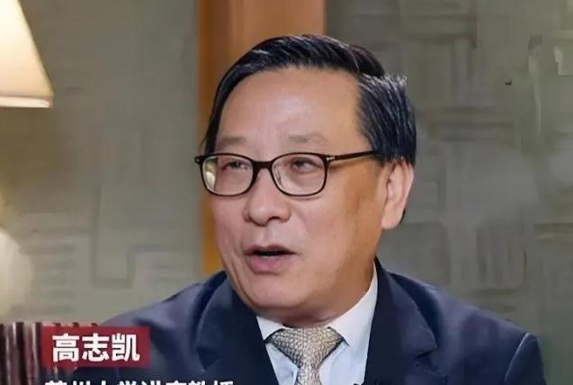 面对西方媒体关于中国推广普通话是在“灭绝藏族文化”的指责，高志凯用一句辛辣的反问