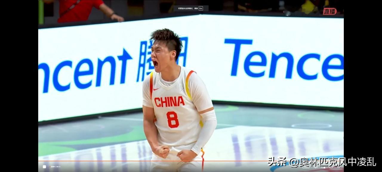 战神附体，时隔十年中国男篮重返亚洲杯决赛！

98:84，当终场哨声吹响的那一刻
