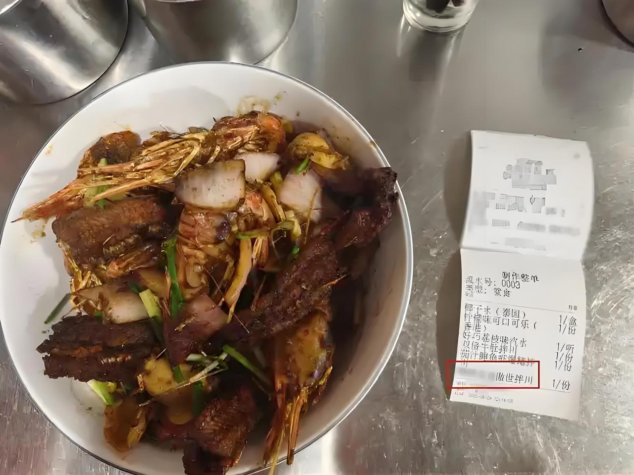 杭州“天价面”，一碗面2188元！店主：一般人吃不起。

上城区「嘚嘚觅道」面馆