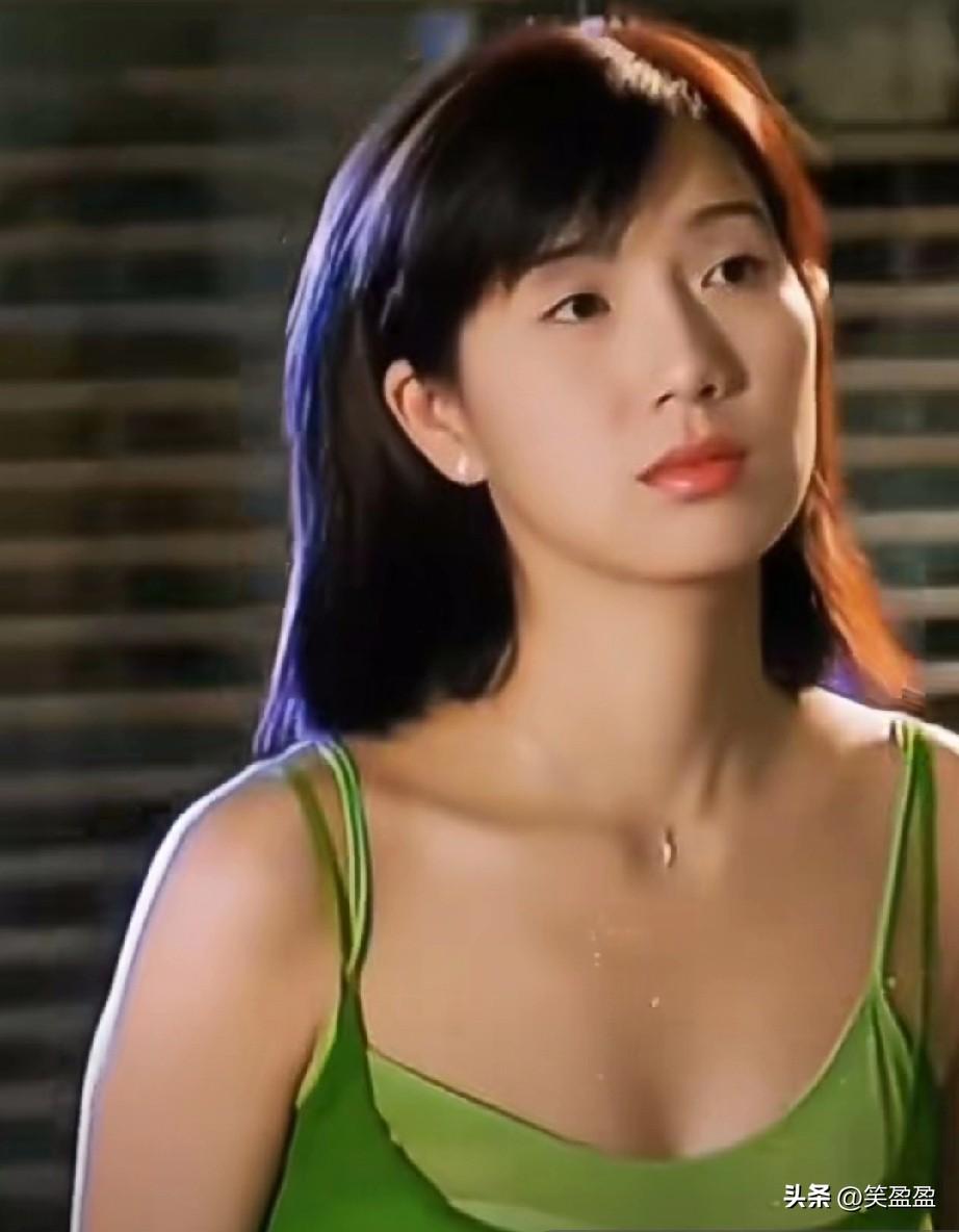 曾TVB当红花旦，被誉为“江湖最强大嫂”，凭《贼王》走红成王晶力捧的晶女郎，获金