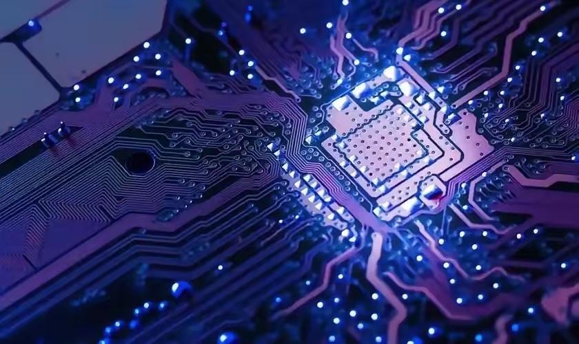 美国彻底坐不住了！西方封锁15年，中国突然宣布成功！

美国这回是真的急了。他们