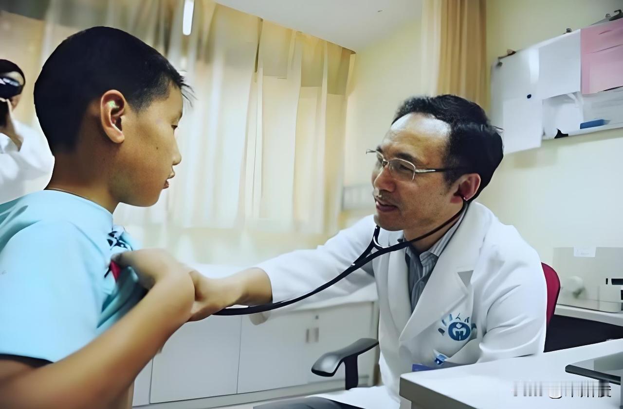 庄建，1964年生，福建平潭人，医学博士，主任医师、教授、博导，我国复杂先天性心