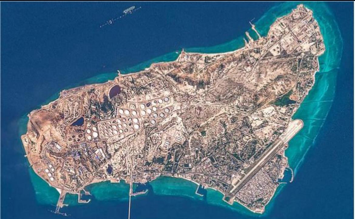 伊朗哈尔克岛传出爆炸声
当地时间4月7日，伊朗波斯湾石油出口核心枢纽哈尔克岛周边