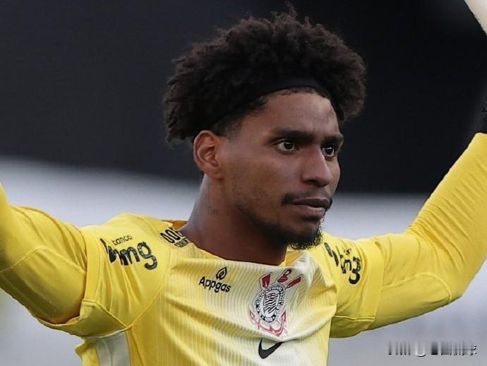 米兰寻找迈尼昂接班人…米兰和迈尼昂的续约目前还是没有任何进展，米兰也不得不启动B