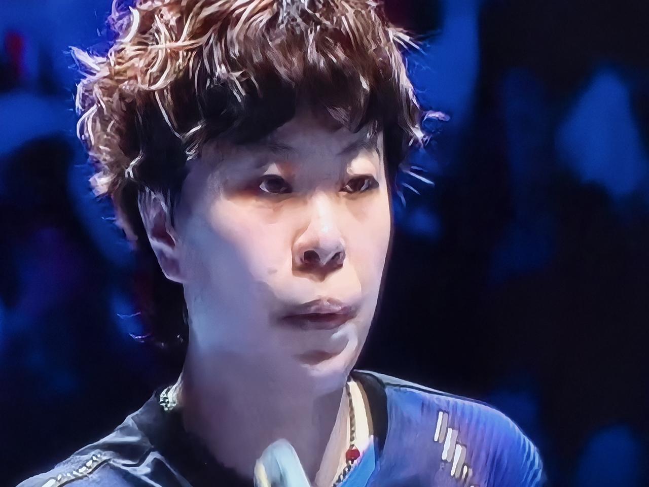 焦点之战，众望所归。王艺迪4：1击败张本美和晋级八强。

王艺迪对阵张本美和，赛